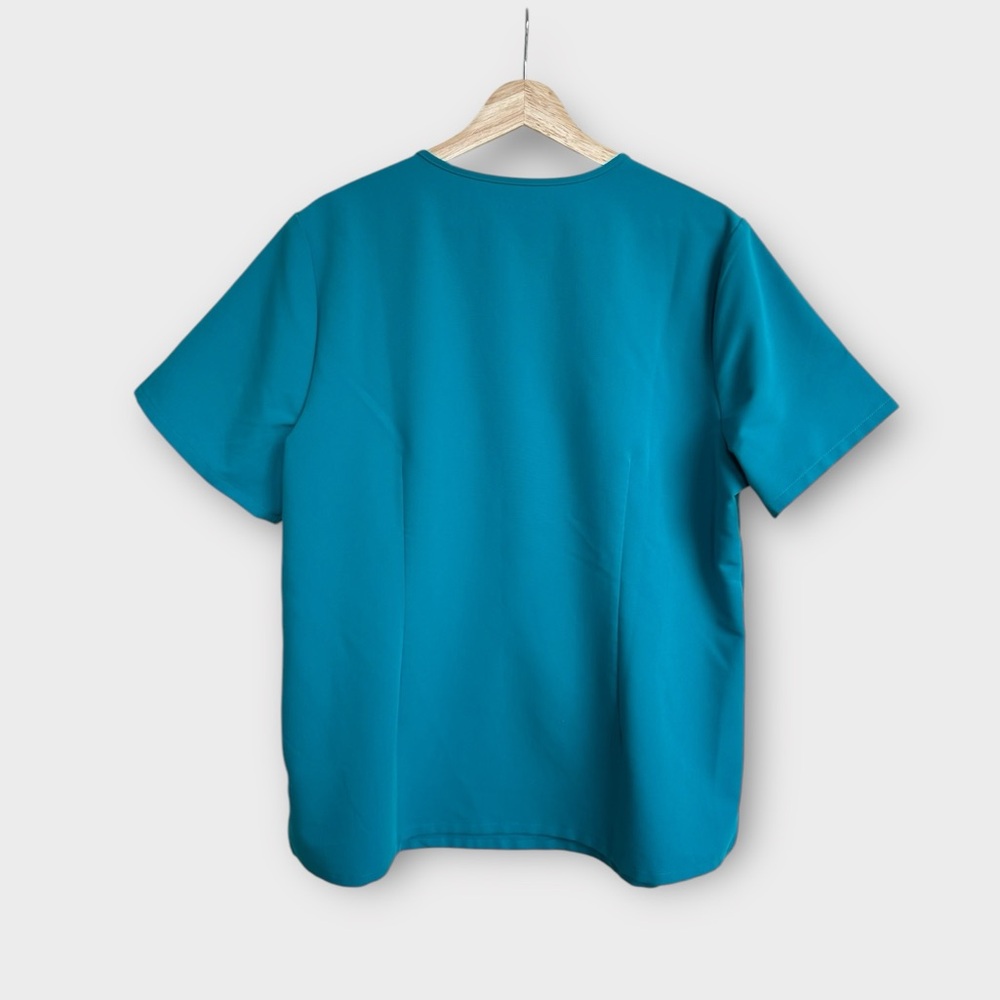 Figs Catarina One Pocket Scrub Top in Teal, size XL - Picture 2 of 5